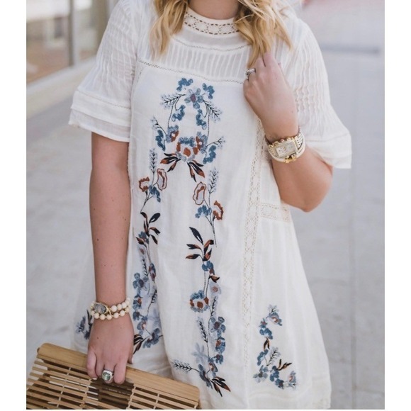 Free People Dresses & Skirts - Free People Ivory Embroidered Gauze Mini Dress Boho Lace Trim XS NWOT